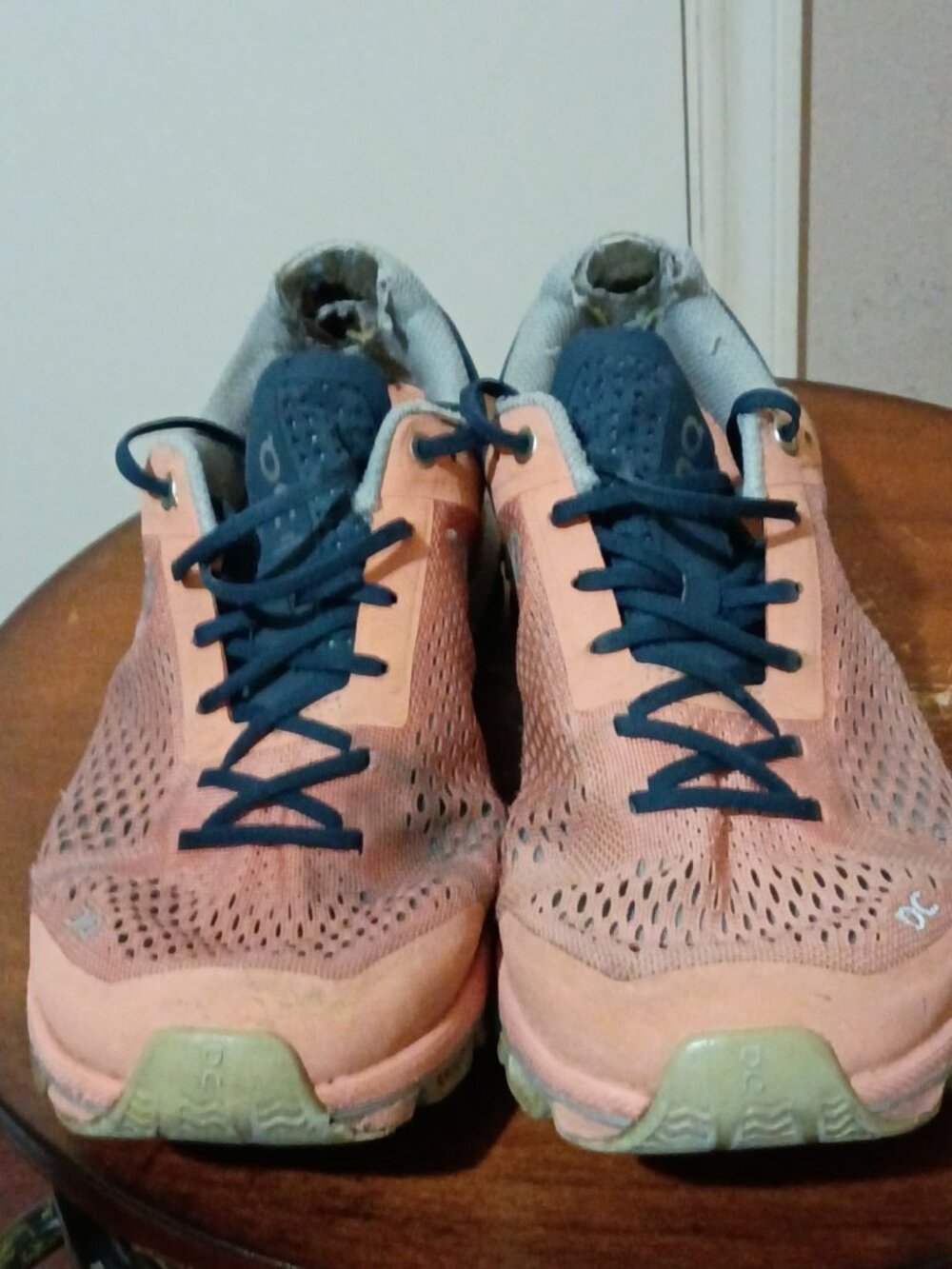On Running Cloudsurfer Women's Running Shoes Coral Navy US Size 9 - Picture 5 of 14